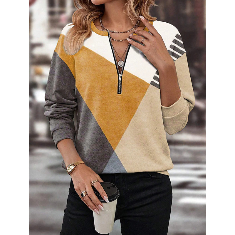 Ginny - Soft Geometric Sweatshirt