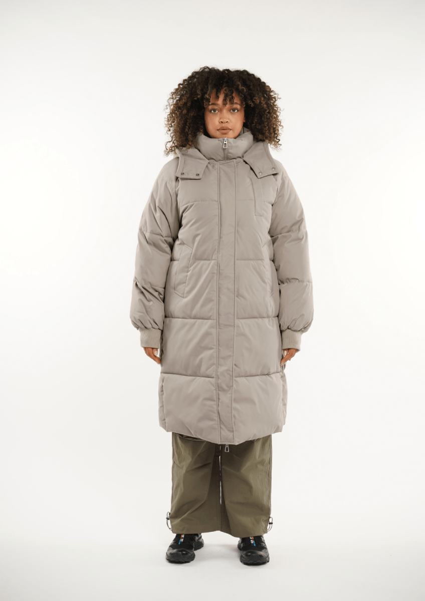 LUNA | HOODED LONG PUFFER JACKET